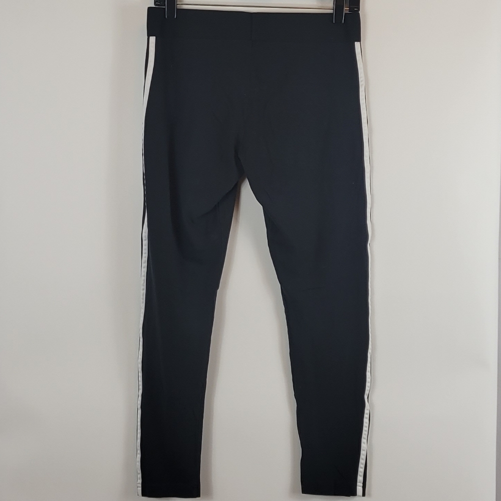 ⭕️SOLD⭕️Adidas Athletic Sport Black Leggings Womens Size Large - Picture 2 of 4